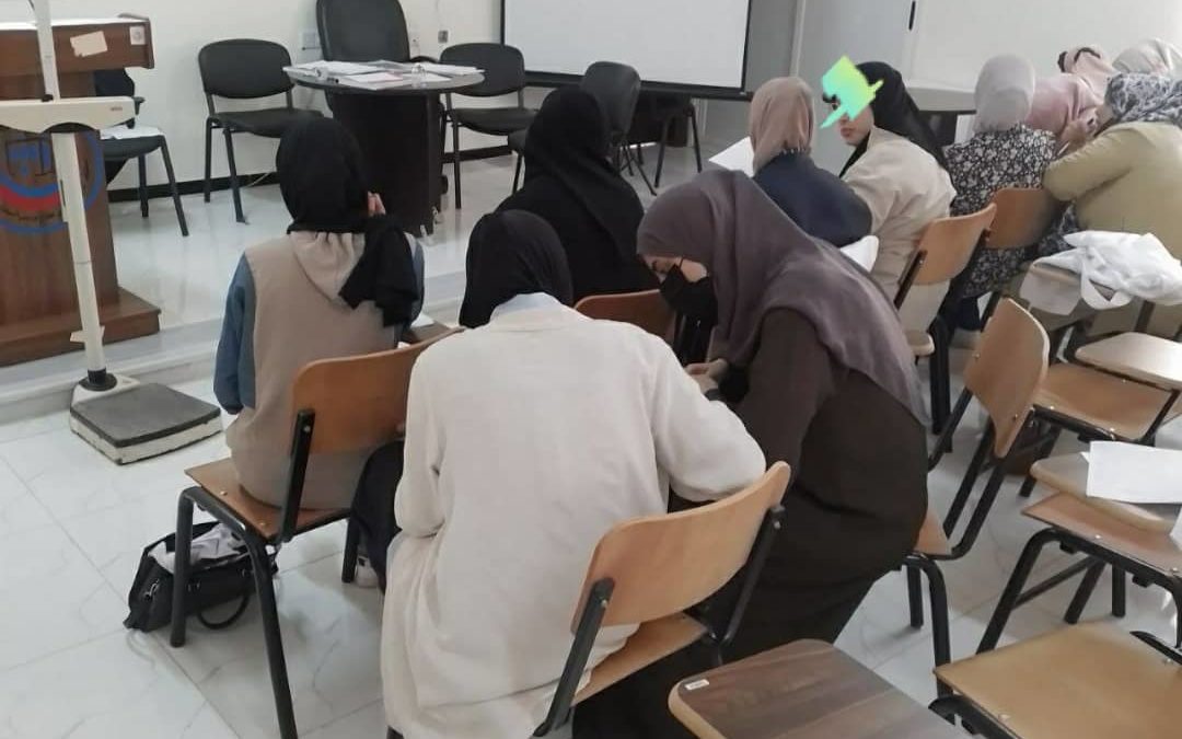 بدء التدريب العملي والسريري لطلبة السنة الرابعة بكلية الطب فرع المرج